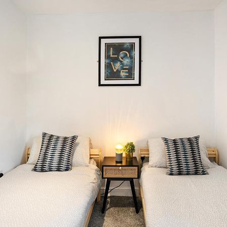 Apartment Nr City Centre & Park For Up To 6 Кардиф Екстериор снимка
