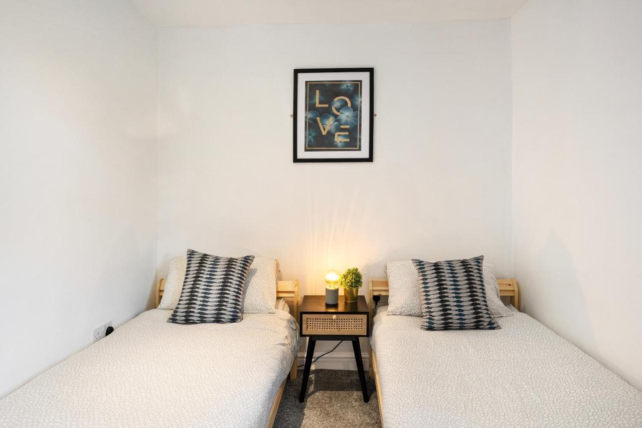 Apartment Nr City Centre & Park For Up To 6 Кардиф Екстериор снимка
